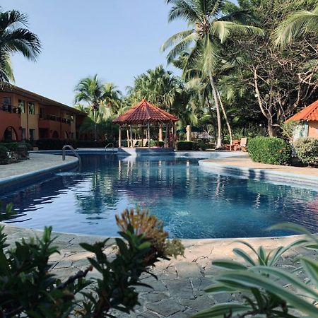 Getaways At Pueblo Real Hotel Quepos Exterior photo